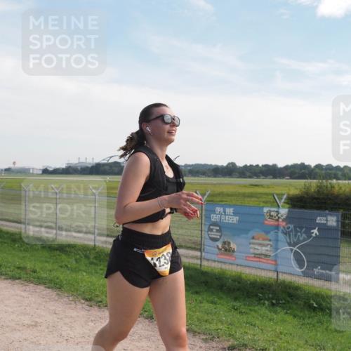 08.09.2024 - Airport Race Miley Keyser http://msf.ph/oto/7006809 08.09.2024 12:28:14 Laufen OLYMPUS, DIGITAL, CAMERA meine-sportfotos.de