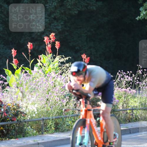 08.09.2024 - Stadtparktriathlon Zöllner http://msf.ph/oto/7006854 08.09.2024 08:48:39 Radfahren 53, 69 meine-sportfotos.de