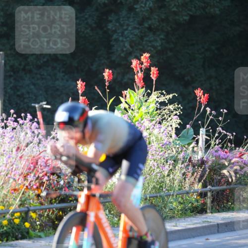 08.09.2024 - Stadtparktriathlon Zöllner http://msf.ph/oto/7006860 08.09.2024 08:48:39 Radfahren 53, 69 meine-sportfotos.de