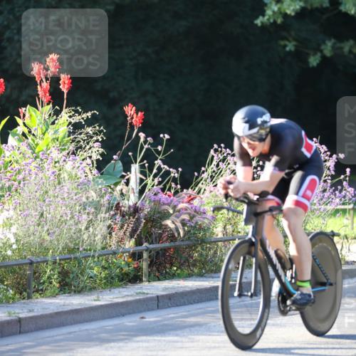 08.09.2024 - Stadtparktriathlon Zöllner http://msf.ph/oto/7006875 08.09.2024 08:48:59 Radfahren 87 meine-sportfotos.de
