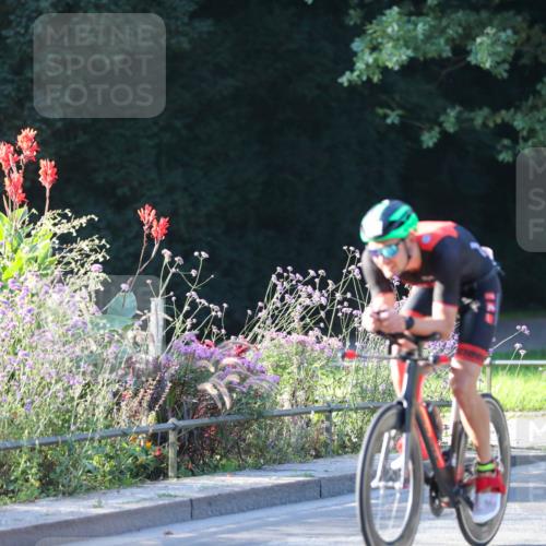 08.09.2024 - Stadtparktriathlon Zöllner http://msf.ph/oto/7006909 08.09.2024 08:49:17 Radfahren 11 meine-sportfotos.de