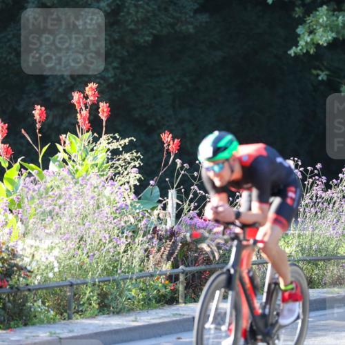 08.09.2024 - Stadtparktriathlon Zöllner http://msf.ph/oto/7006914 08.09.2024 08:49:17 Radfahren 11 meine-sportfotos.de