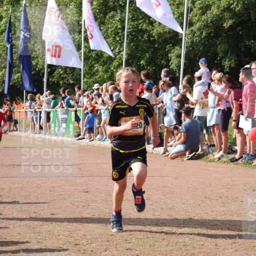 08.09.2024 - Airport Race Strokosch-Dieckow http://msf.ph/oto/7007349 08.09.2024 11:28:34 Ziel 1620, 1716, 1739, 1760, 1771, 1779, 1790, 1858, 1918, 3419, 3426 meine-sportfotos.de
