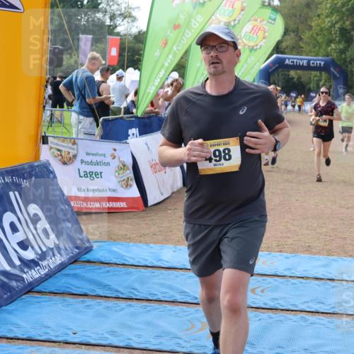 08.09.2024 - Airport Race Strokosch-Dieckow http://msf.ph/oto/7007832 08.09.2024 12:35:18 Ziel 450, 498, 716, 894, 1030, 1095, 1309, 1388, 3013 meine-sportfotos.de