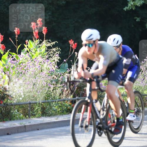 08.09.2024 - Stadtparktriathlon Zöllner http://msf.ph/oto/7008527 08.09.2024 08:53:02 Radfahren 4, 30, 42, 45, 46, 82 meine-sportfotos.de