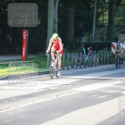 08.09.2024 - Stadtparktriathlon Zöllner http://msf.ph/oto/7008677 08.09.2024 08:53:17 Radfahren 8, 24, 58, 60, 67 meine-sportfotos.de