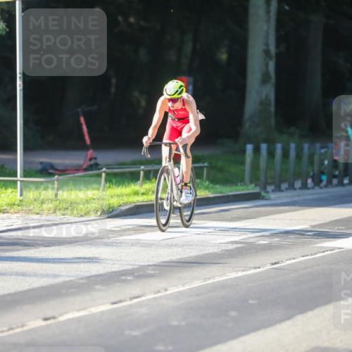 08.09.2024 - Stadtparktriathlon Zöllner http://msf.ph/oto/7008691 08.09.2024 08:53:17 Radfahren 8, 24, 58, 60, 67 meine-sportfotos.de