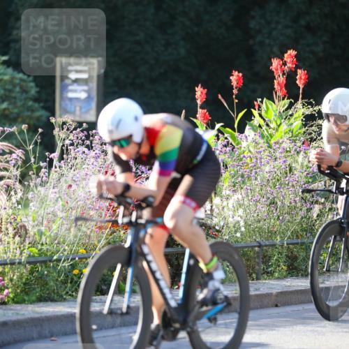08.09.2024 - Stadtparktriathlon Zöllner http://msf.ph/oto/7009436 08.09.2024 08:56:03 Radfahren 1, 5, 19, 49, 51, 59, 86 meine-sportfotos.de