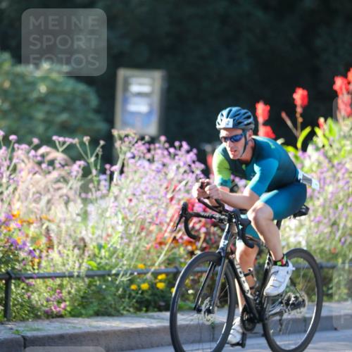 08.09.2024 - Stadtparktriathlon Zöllner http://msf.ph/oto/7009638 08.09.2024 08:56:43 Radfahren 32, 34, 47, 50, 56, 62 meine-sportfotos.de