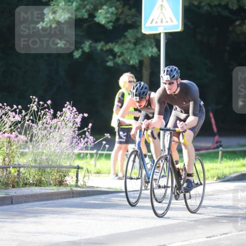 08.09.2024 - Stadtparktriathlon Zöllner http://msf.ph/oto/7009649 08.09.2024 08:56:45 Radfahren 32, 34, 47, 56, 62 meine-sportfotos.de