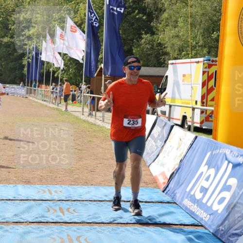 08.09.2024 - Airport Race Strokosch-Dieckow http://msf.ph/oto/7009780 08.09.2024 12:59:41 Ziel 235, 633, 1471 meine-sportfotos.de