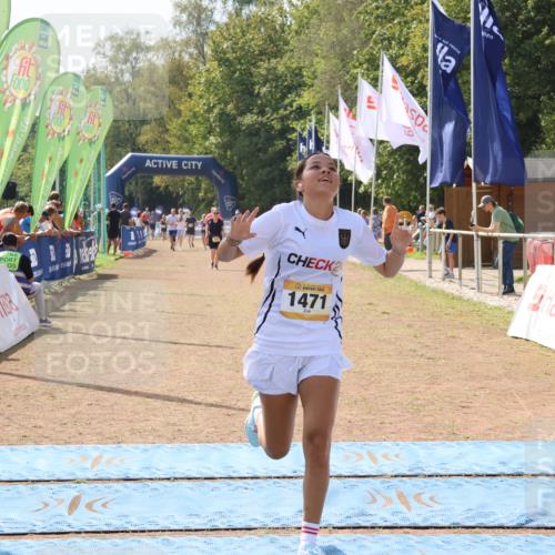 08.09.2024 - Airport Race Strokosch-Dieckow http://msf.ph/oto/7010100 08.09.2024 12:59:44 Ziel 235, 633, 1471 meine-sportfotos.de