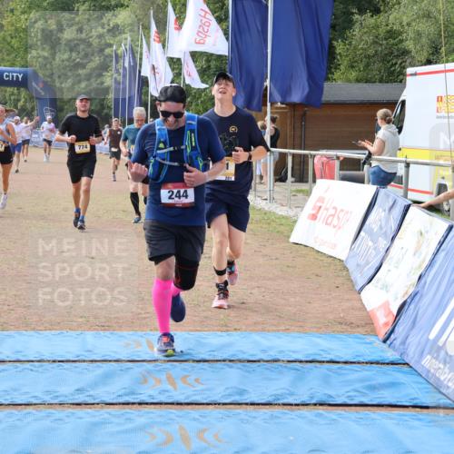 08.09.2024 - Airport Race Strokosch-Dieckow http://msf.ph/oto/7010141 08.09.2024 12:36:06 Ziel 244, 281, 331, 698, 774, 1257, 1474, 3119 meine-sportfotos.de