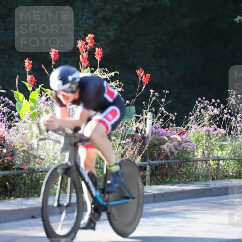 08.09.2024 - Stadtparktriathlon Zöllner http://msf.ph/oto/7010586 08.09.2024 08:59:35 Radfahren 58, 69, 82, 87 meine-sportfotos.de