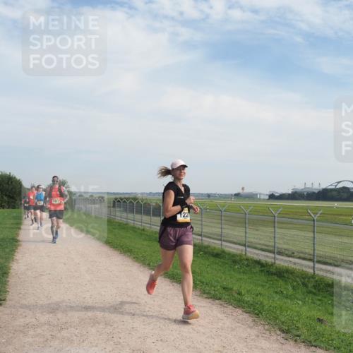 08.09.2024 - Airport Race Miley Keyser http://msf.ph/oto/7010729 08.09.2024 12:32:19 Laufen OLYMPUS, DIGITAL, CAMERA meine-sportfotos.de
