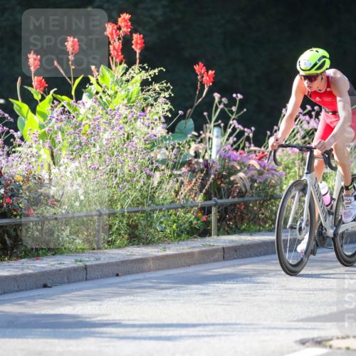 08.09.2024 - Stadtparktriathlon Zöllner http://msf.ph/oto/7011275 08.09.2024 09:04:47 Radfahren 8, 27, 57, 69, 74, 85, 87, 116, 121 meine-sportfotos.de