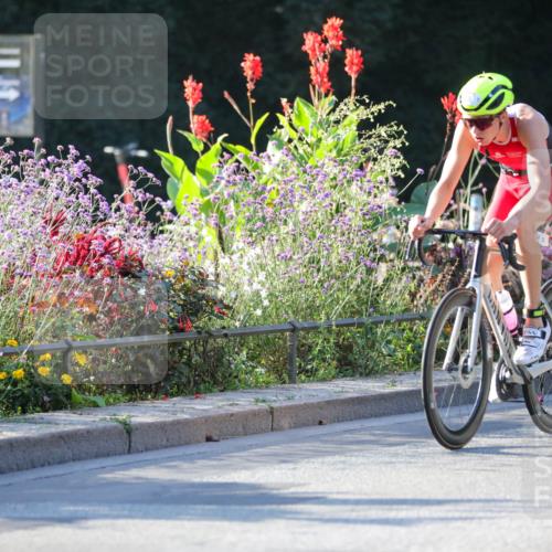 08.09.2024 - Stadtparktriathlon Zöllner http://msf.ph/oto/7011279 08.09.2024 09:04:47 Radfahren 8, 27, 57, 69, 74, 85, 87, 116, 121 meine-sportfotos.de