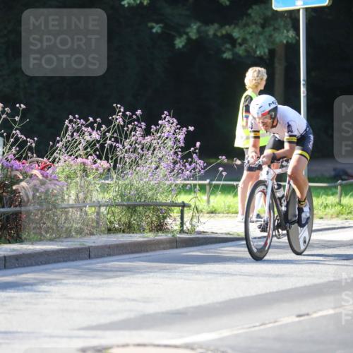 08.09.2024 - Stadtparktriathlon Zöllner http://msf.ph/oto/7011289 08.09.2024 09:04:49 Radfahren 8, 27, 57, 69, 74, 85, 87, 116, 121 meine-sportfotos.de