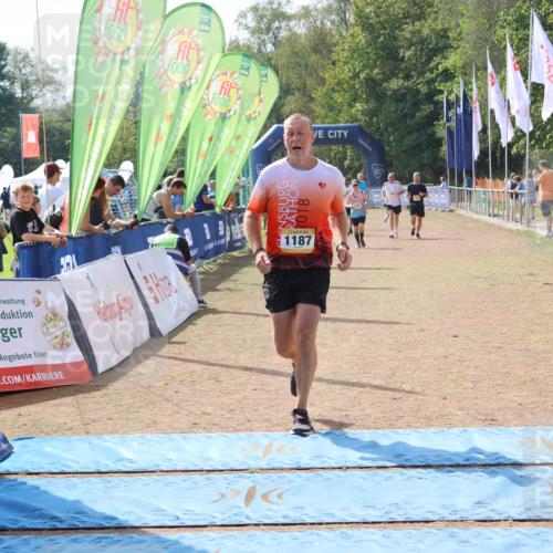 08.09.2024 - Airport Race Strokosch-Dieckow http://msf.ph/oto/7011627 08.09.2024 13:00:21 Ziel 274, 1187 meine-sportfotos.de