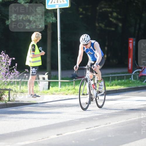 08.09.2024 - Stadtparktriathlon Zöllner http://msf.ph/oto/7011752 08.09.2024 09:08:22 Radfahren 50, 51, 62, 102, 103, 158 meine-sportfotos.de
