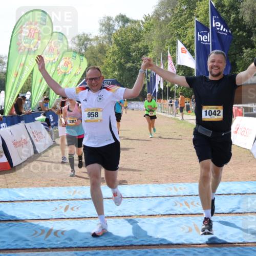 08.09.2024 - Airport Race Strokosch-Dieckow http://msf.ph/oto/7011900 08.09.2024 13:00:30 Ziel 452, 958, 978, 1042, 1046, 1187, 1287, 1439 meine-sportfotos.de