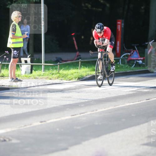 08.09.2024 - Stadtparktriathlon Zöllner http://msf.ph/oto/7011937 08.09.2024 09:08:48 Radfahren 34, 75, 93, 99, 110, 115 meine-sportfotos.de