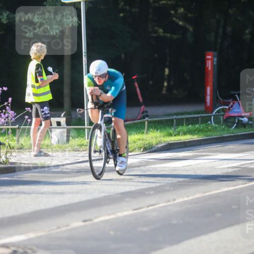 08.09.2024 - Stadtparktriathlon Zöllner http://msf.ph/oto/7012103 08.09.2024 09:09:28 Radfahren 15, 21, 25, 26, 35, 40, 44, 54, 56, 63, 72, 76, 123, 127 meine-sportfotos.de