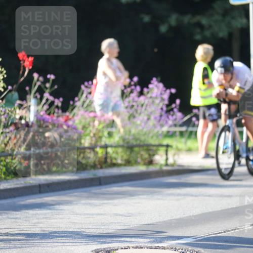 08.09.2024 - Stadtparktriathlon Zöllner http://msf.ph/oto/7012147 08.09.2024 09:09:31 Radfahren 15, 21, 25, 26, 35, 40, 44, 54, 56, 63, 72, 76, 109, 123, 127 meine-sportfotos.de