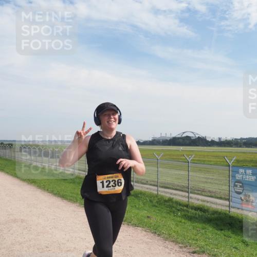 08.09.2024 - Airport Race Miley Keyser http://msf.ph/oto/7012855 08.09.2024 12:34:06 Laufen OLYMPUS, DIGITAL, CAMERA meine-sportfotos.de