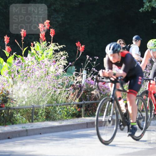 08.09.2024 - Stadtparktriathlon Zöllner http://msf.ph/oto/7012968 08.09.2024 09:12:34 Radfahren 68, 82, 88, 104, 132, 150, 157 meine-sportfotos.de