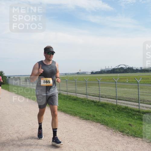 08.09.2024 - Airport Race Miley Keyser http://msf.ph/oto/7014444 08.09.2024 12:35:59 Laufen OLYMPUS, DIGITAL, CAMERA meine-sportfotos.de