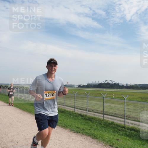 08.09.2024 - Airport Race Miley Keyser http://msf.ph/oto/7014564 08.09.2024 12:36:11 Laufen OLYMPUS, DIGITAL, CAMERA meine-sportfotos.de