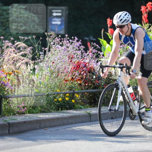08.09.2024 - Stadtparktriathlon Zöllner http://msf.ph/oto/7014750 08.09.2024 09:21:44 Radfahren 16, 103 meine-sportfotos.de