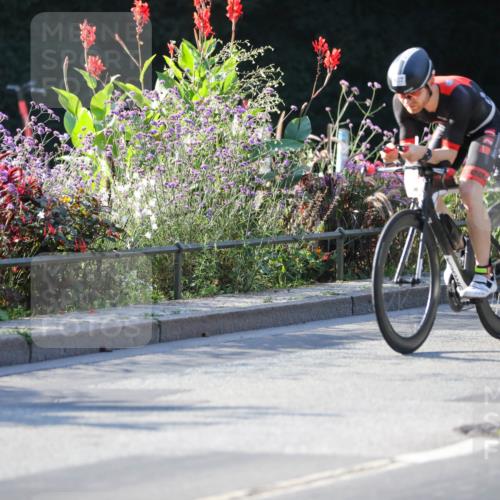 08.09.2024 - Stadtparktriathlon Zöllner http://msf.ph/oto/7014786 08.09.2024 09:22:03 Radfahren 46, 99, 107, 154, 164 meine-sportfotos.de