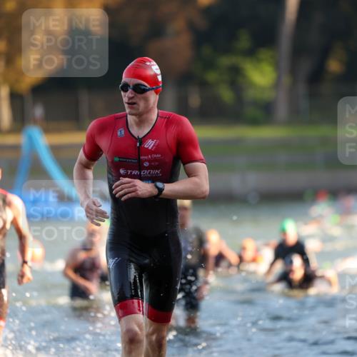 08.09.2024 - Stadtparktriathlon Michael Strokosch http://msf.ph/oto/7014884 08.09.2024 08:46:34 Schwimmen 19, 22, 26, 34, 47, 50, 68, 71, 86 meine-sportfotos.de