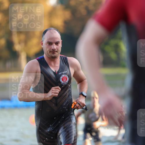 08.09.2024 - Stadtparktriathlon Michael Strokosch http://msf.ph/oto/7014919 08.09.2024 08:46:37 Schwimmen 19, 22, 25, 26, 29, 34, 47, 50, 68, 86 meine-sportfotos.de