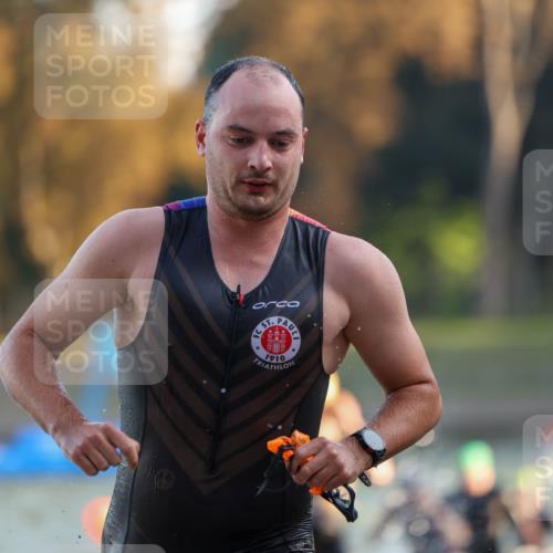 08.09.2024 - Stadtparktriathlon Michael Strokosch http://msf.ph/oto/7014935 08.09.2024 08:46:37 Schwimmen 19, 22, 25, 26, 29, 34, 47, 50, 68, 86 meine-sportfotos.de