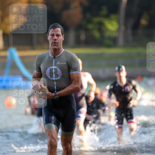 08.09.2024 - Stadtparktriathlon Michael Strokosch http://msf.ph/oto/7014986 08.09.2024 08:46:41 Schwimmen 19, 25, 26, 29, 47, 50, 68, 77, 83, 86 meine-sportfotos.de