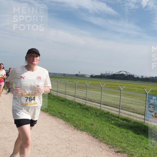 08.09.2024 - Airport Race Miley Keyser http://msf.ph/oto/7015038 08.09.2024 12:36:47 Laufen OLYMPUS, DIGITAL, CAMERA meine-sportfotos.de