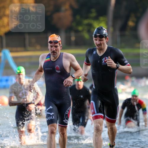08.09.2024 - Stadtparktriathlon Michael Strokosch http://msf.ph/oto/7015042 08.09.2024 08:46:43 Schwimmen 19, 25, 26, 29, 33, 47, 50, 68, 77, 83, 86 meine-sportfotos.de