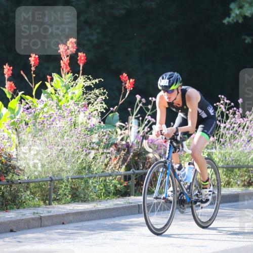 08.09.2024 - Stadtparktriathlon Zöllner http://msf.ph/oto/7015166 08.09.2024 09:26:18 Radfahren 126, 132, 138, 155, 157, 159, 171, 175 meine-sportfotos.de