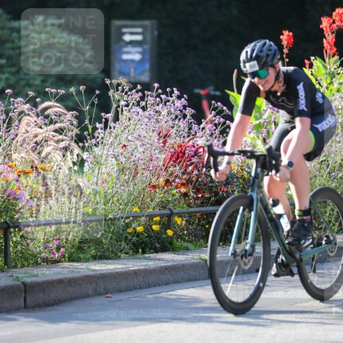08.09.2024 - Stadtparktriathlon Zöllner http://msf.ph/oto/7015455 08.09.2024 09:28:05 Radfahren 107, 152, 154, 161, 163, 166, 168 meine-sportfotos.de