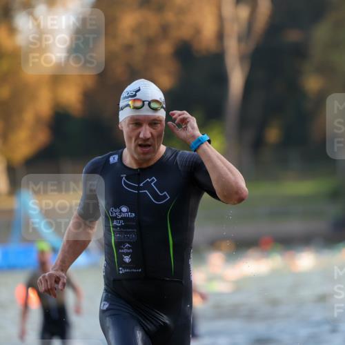 08.09.2024 - Stadtparktriathlon Michael Strokosch http://msf.ph/oto/7015486 08.09.2024 08:47:13 Schwimmen 39, 44, 78 meine-sportfotos.de