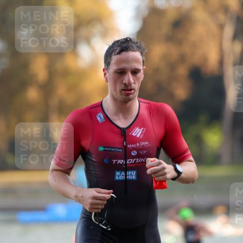 08.09.2024 - Stadtparktriathlon Michael Strokosch http://msf.ph/oto/7015658 08.09.2024 08:47:23 Schwimmen 39, 55 meine-sportfotos.de