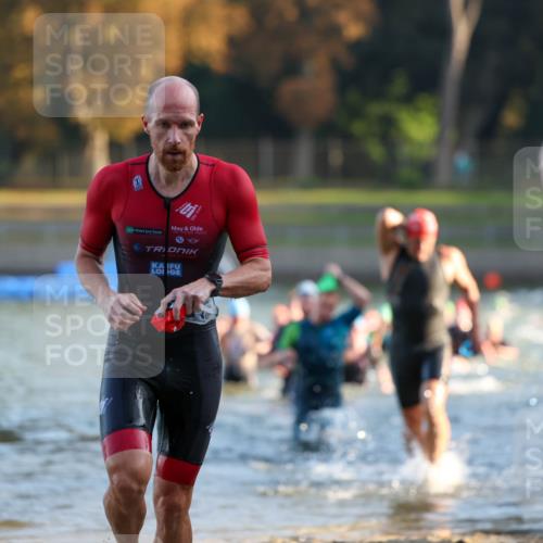08.09.2024 - Stadtparktriathlon Michael Strokosch http://msf.ph/oto/7015844 08.09.2024 08:47:47 Schwimmen 18, 28, 30, 31, 41, 45, 63, 76, 85 meine-sportfotos.de