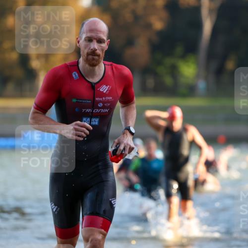 08.09.2024 - Stadtparktriathlon Michael Strokosch http://msf.ph/oto/7015862 08.09.2024 08:47:47 Schwimmen 18, 28, 30, 31, 41, 45, 63, 76, 85 meine-sportfotos.de