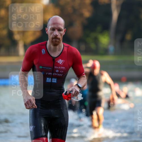 08.09.2024 - Stadtparktriathlon Michael Strokosch http://msf.ph/oto/7015869 08.09.2024 08:47:48 Schwimmen 18, 28, 30, 31, 41, 45, 54, 63, 76, 85 meine-sportfotos.de