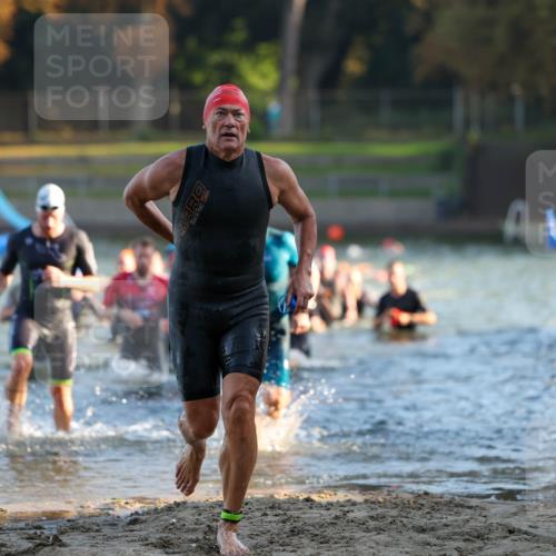 08.09.2024 - Stadtparktriathlon Michael Strokosch http://msf.ph/oto/7015924 08.09.2024 08:47:50 Schwimmen 21, 28, 30, 31, 41, 45, 54, 63, 72, 76, 85 meine-sportfotos.de
