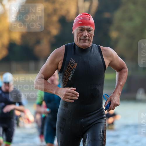 08.09.2024 - Stadtparktriathlon Michael Strokosch http://msf.ph/oto/7015992 08.09.2024 08:47:52 Schwimmen 21, 23, 28, 30, 35, 41, 45, 54, 63, 72, 74, 76, 85 meine-sportfotos.de