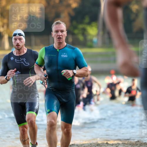 08.09.2024 - Stadtparktriathlon Michael Strokosch http://msf.ph/oto/7016004 08.09.2024 08:47:53 Schwimmen 21, 23, 28, 30, 35, 41, 45, 54, 63, 72, 74, 76, 85 meine-sportfotos.de